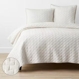 Ivory White - 3-Piece Quilt Bedding with Pillowcases | Lightweight