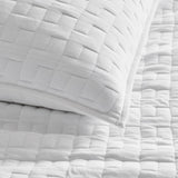 Ivory White - 3-Piece Quilt Bedding with Pillowcases | Lightweight