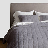 Light Grey - 3-Piece Quilt Bedding with Pillowcases | Lightweight