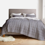 Light Grey - 3-Piece Quilt Bedding with Pillowcases | Lightweight